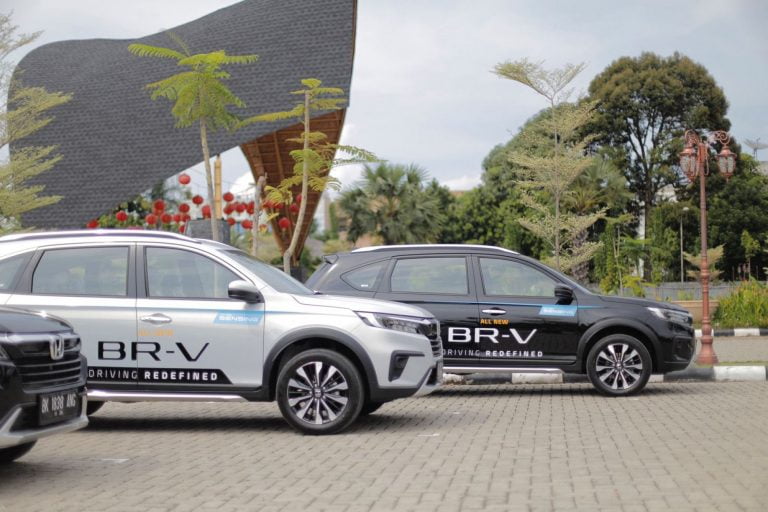 Jangan Asal Pilih! Berikut Tips Membeli Mobil Sesuai Budget