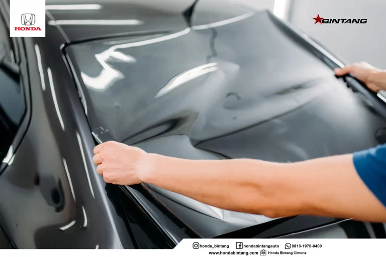 3 Tanda Kamu Harus Mengganti Kaca Film Mobil