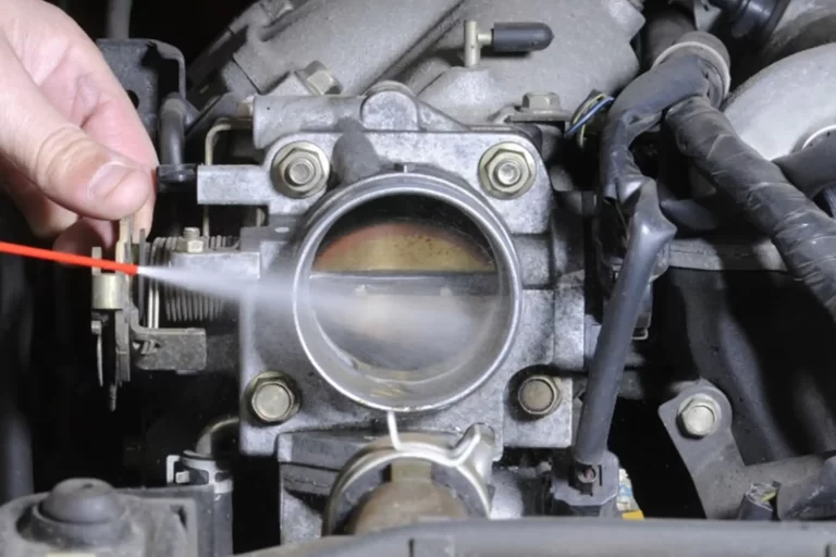 Mesin Mobil Ngempos? Bisa Jadi Ada Masalah di Throttle Body