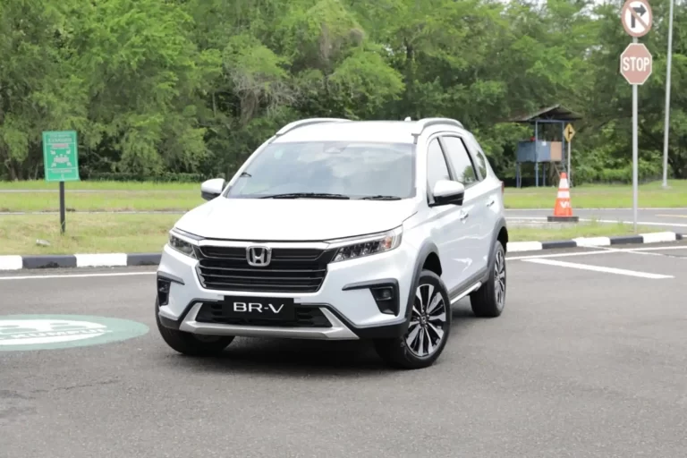 Tembus 30 KM/L, Berikut Daftar Mobil Honda Paling Irit BBM