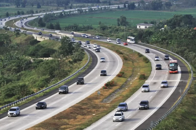 Informasi Tarif Tol Trans Jawa Pada Arus Mudik dan Balik Lebaran 2023