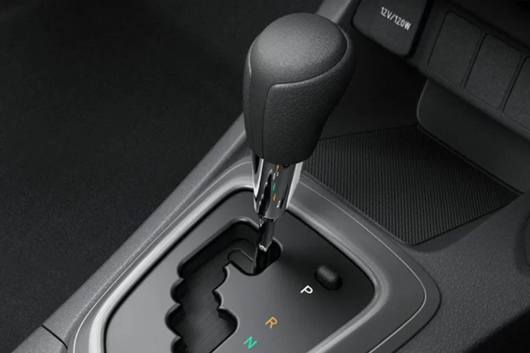 Serba Serbi Seputar Penggunaan Mobil Transmisi Matic