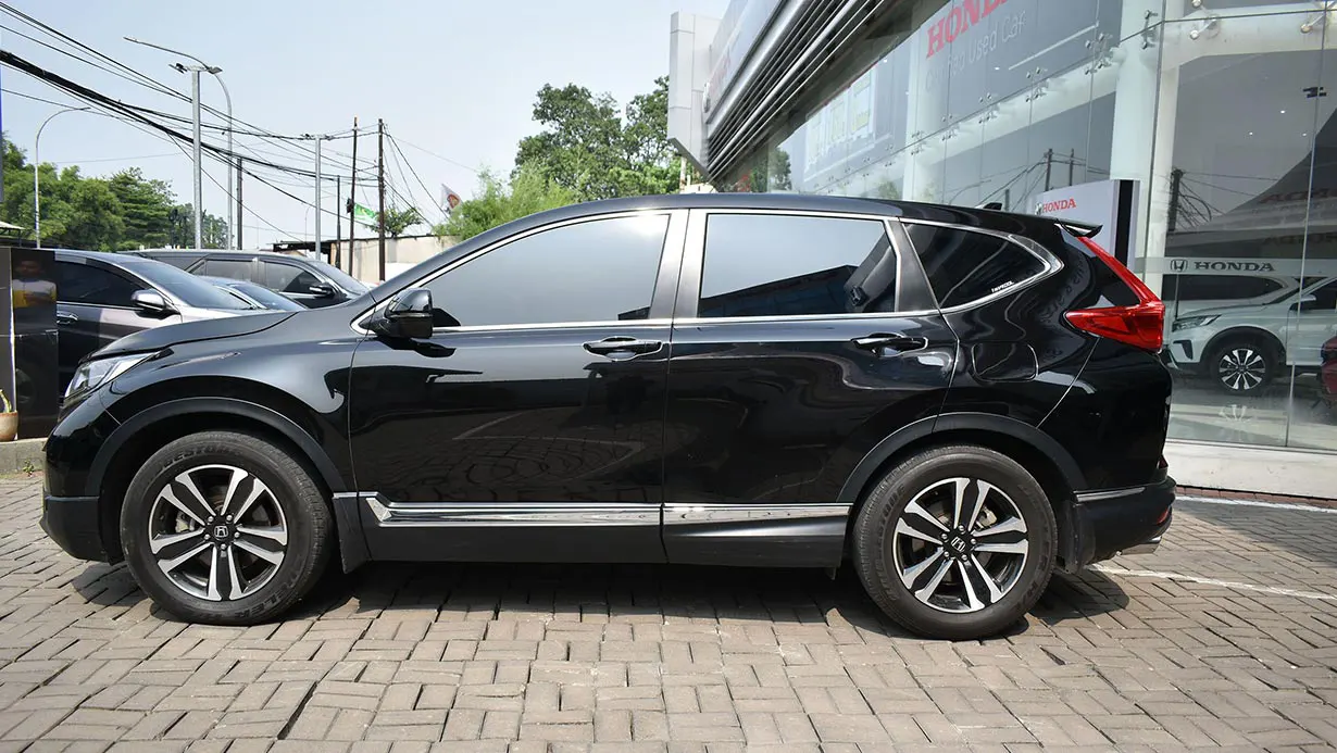Tampak kiri CRV